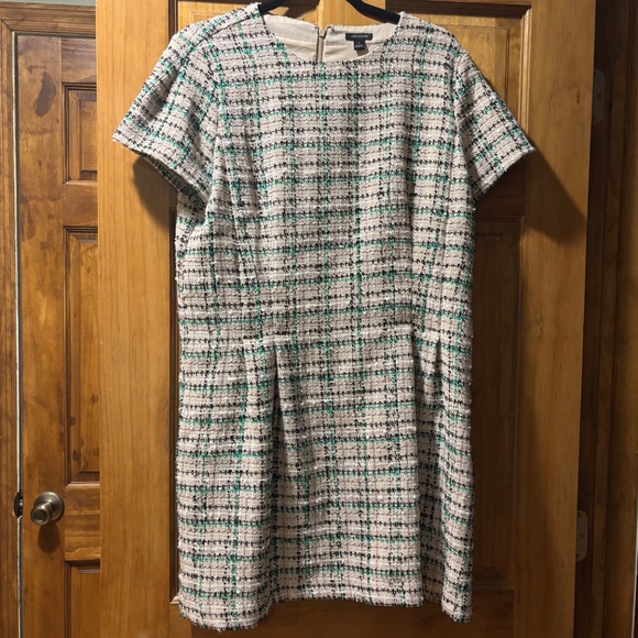 Like New Ann Taylor Dress - Picture 2 of 3